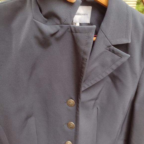 Isabell Werth gabardine 4 button dressage or hunt coat, tailored, shoulder pads - Picture 3 of 13